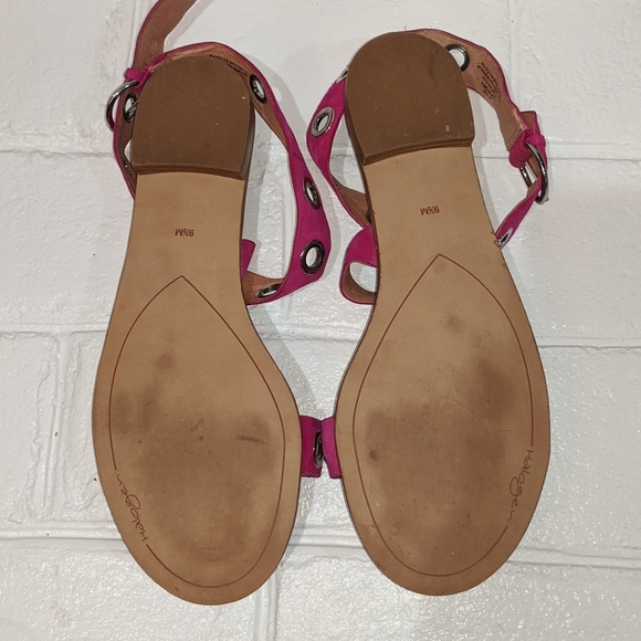 Halogen Elsie Magent strappy sandals with grommets - Picture 2 of 4